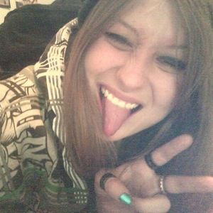 Meet your Posher, Leah